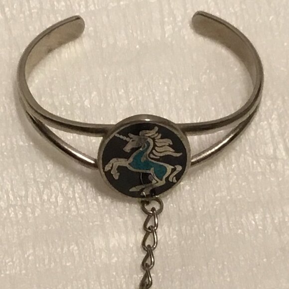 Vintage unicorn slave bracelet w/ ring and inlaid turquoise - Picture 8 of 14